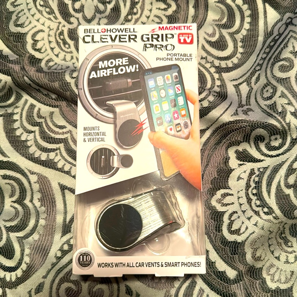 Bell+Howell Clever Dash Portable Phone Mount